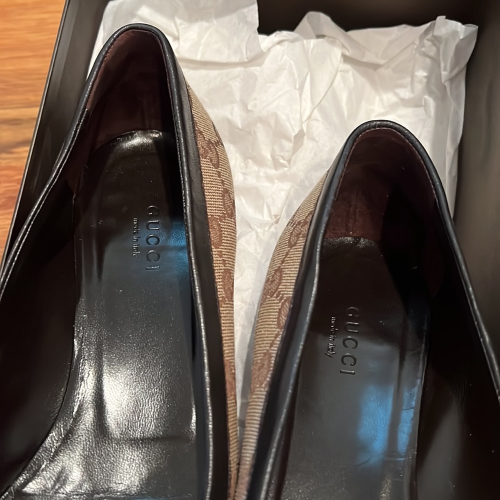 Gucci pixie BE GG keyhole skimmer 7.5B - Picture 8 of 13